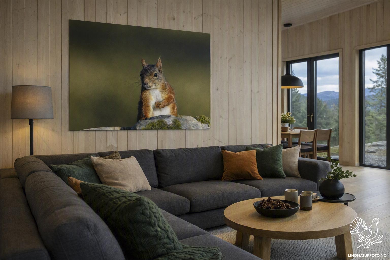 Ekornportrett – Veggbilde & Naturfoto fra norsk skog